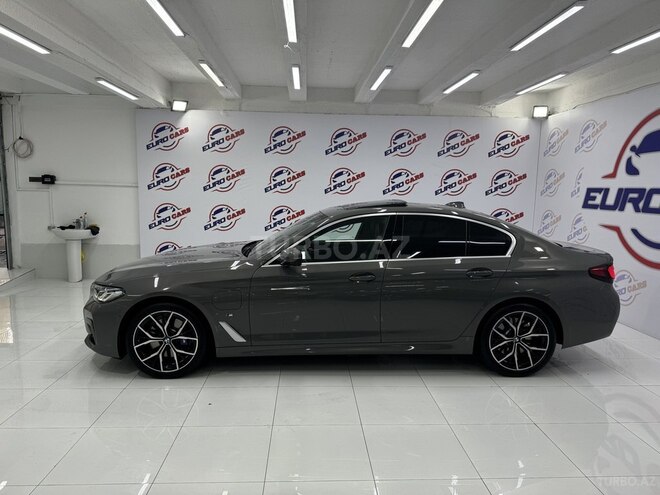 BMW 530e