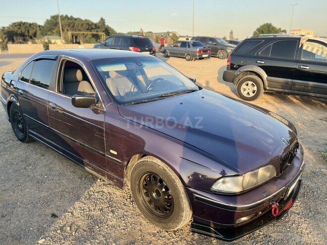 BMW 528 1997, 260,000 km - 2.8 l - Bakı