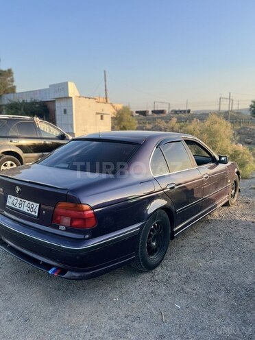 BMW 528 1997, 260,000 km - 2.8 l - Bakı