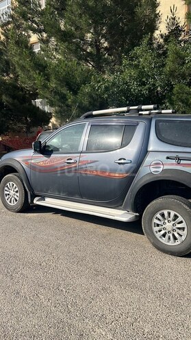 Mitsubishi L200 2009, 32,800 km - 2.5 l - Sumqayıt
