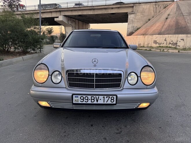 Mercedes E 200 1999, 259,000 km - 2.0 l - Bakı