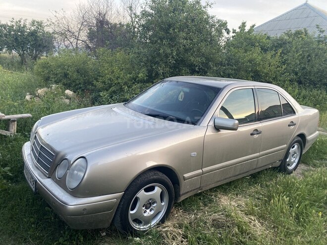 Mercedes E 220 d