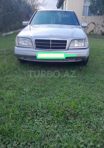 Mercedes C 180 1994, 250,000 km - 1.8 l - Astara