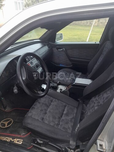 Mercedes C 180 1994, 250,000 km - 1.8 l - Astara