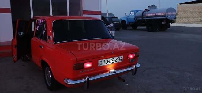 LADA (VAZ) 21011