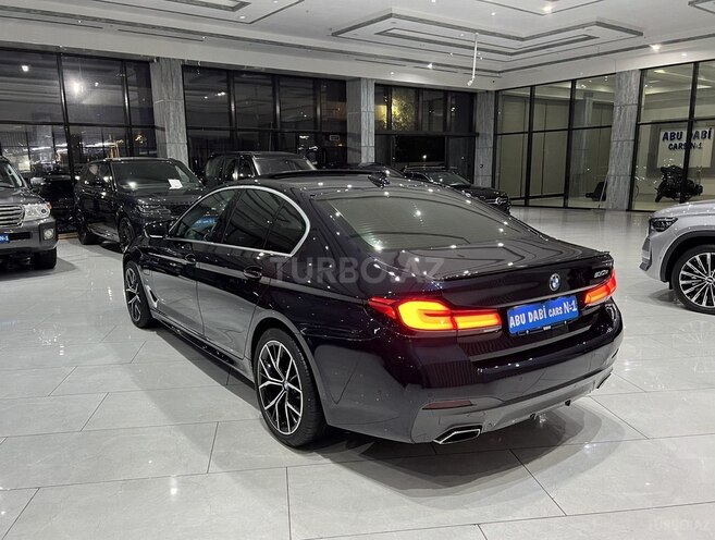 BMW 530e