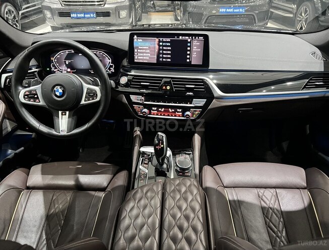 BMW 530e