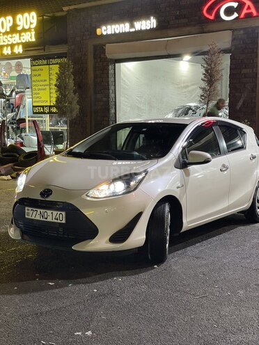 Toyota Prius C