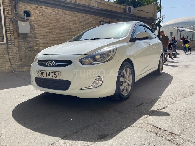 Hyundai Accent