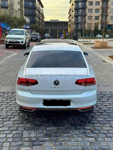 Volkswagen Passat 2021, 49,000 km - 1.4 l - Bakı