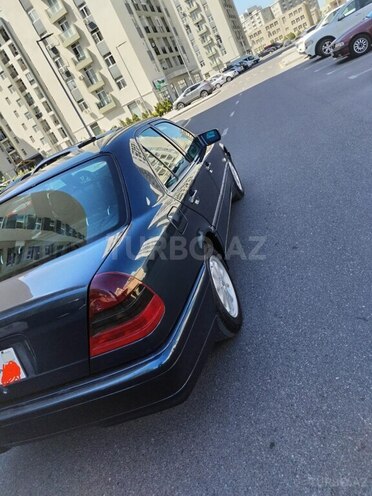 Mercedes C 200