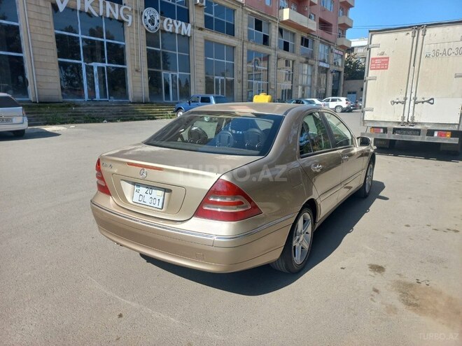 Mercedes C 240 2002, 273,728 km - 2.4 l - Gəncə