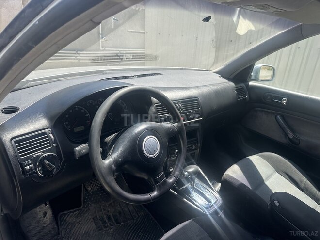 Volkswagen Bora 2003, 290,000 km - 2.0 l - Bakı