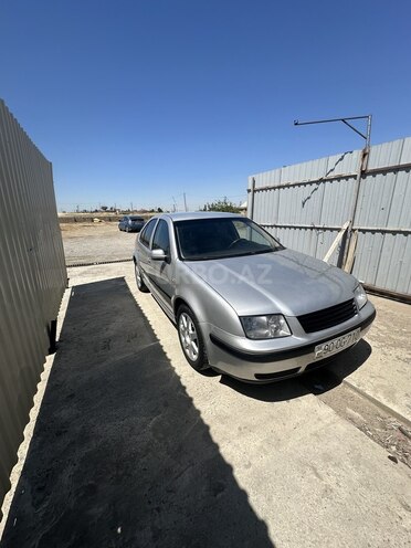 Volkswagen Bora 2003, 290,000 km - 2.0 l - Bakı