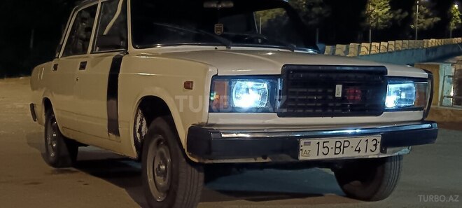 LADA (VAZ) 2107