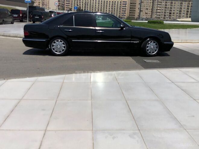 Mercedes E 220 d