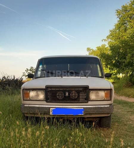 LADA (VAZ) 2107