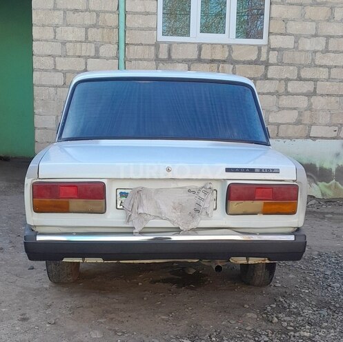 LADA (VAZ) 2107