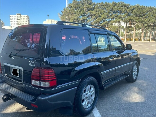 Lexus LX 470