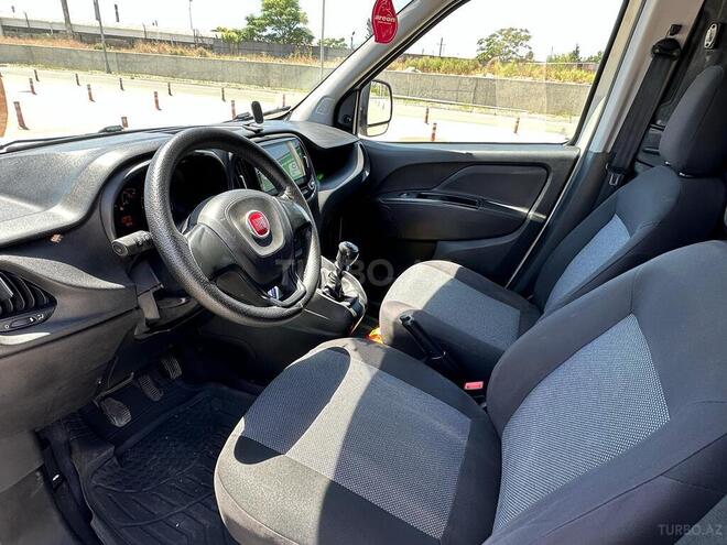 Fiat Doblo 2015, 177,100 km - 1.4 l - Bakı