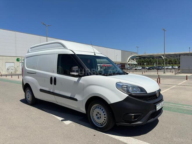 Fiat Doblo 2015, 177,100 km - 1.4 l - Bakı