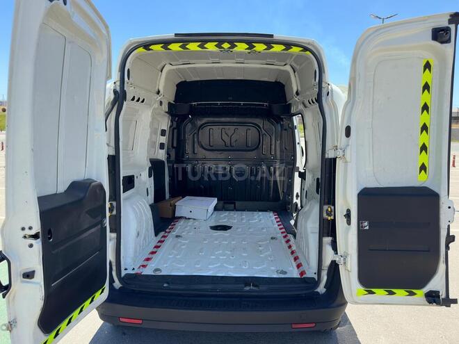 Fiat Doblo 2015, 177,100 km - 1.4 l - Bakı