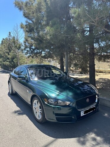 Jaguar XE