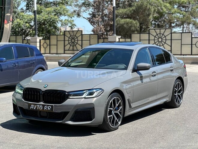 BMW 530e