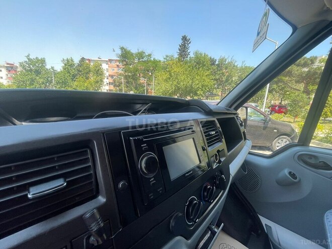 Ford Transit 2010, 186,000 km - 2.2 л - Bakı