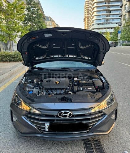 Hyundai Elantra 2018, 126,000 km - 2.0 l - Bakı