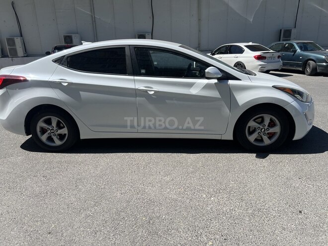 Hyundai Elantra 2015, 118,500 km - 1.8 l - Bakı