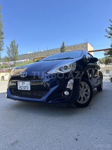 Toyota Prius C