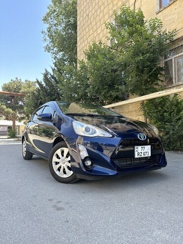 Toyota Prius C