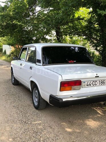 LADA (VAZ) 2107