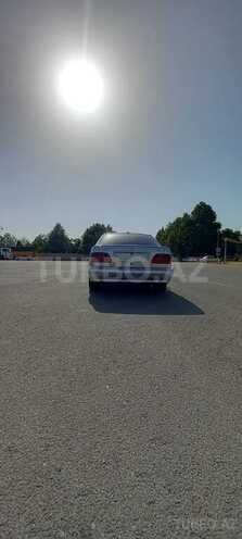Mercedes E 270 2001, 333,000 km - 2.7 l - Bakı