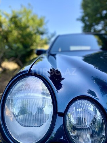 Mercedes E 240 2000, 265,000 km - 2.6 л - Masallı