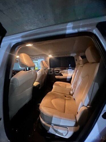 Toyota Highlander 2022, 24,469 km - 2.5 l - Bakı