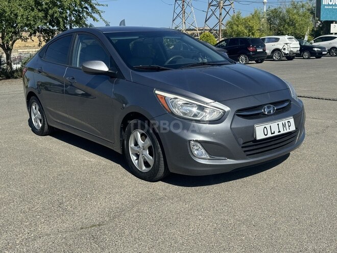 Hyundai Accent