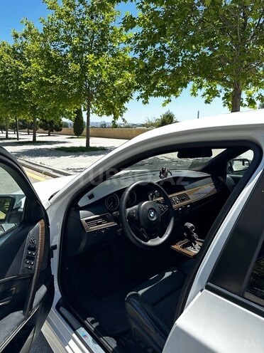 BMW 525 2006, 277,000 km - 2.5 l - Bakı