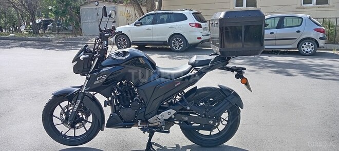 Yamaha FZ25