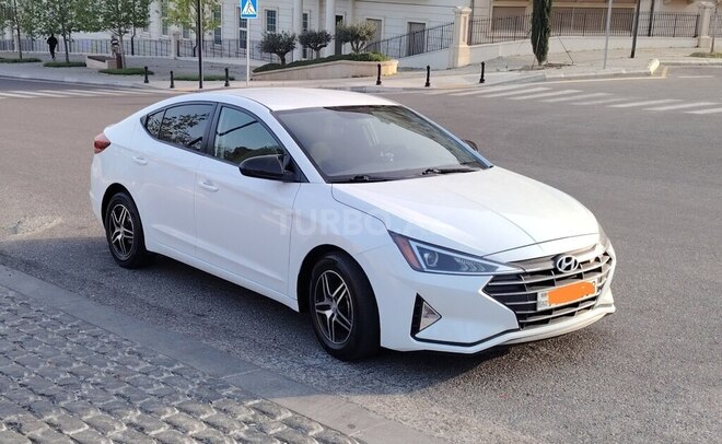Hyundai Elantra 2018, 83,000 km - 2.0 l - Bakı