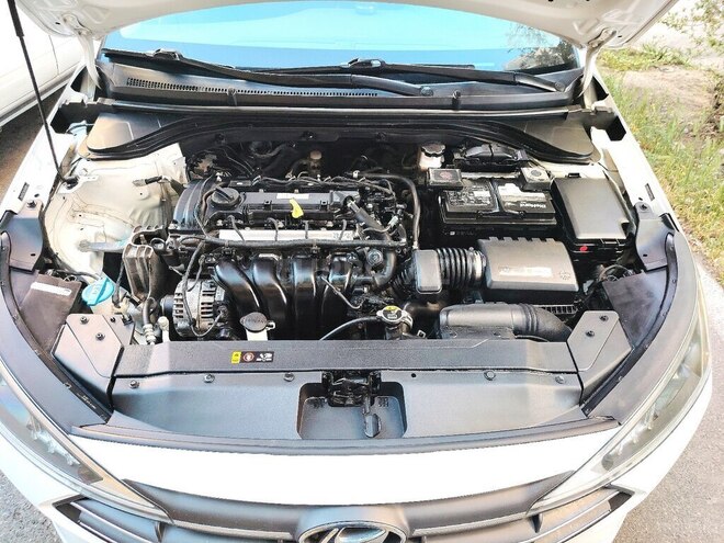 Hyundai Elantra 2018, 83,000 km - 2.0 l - Bakı
