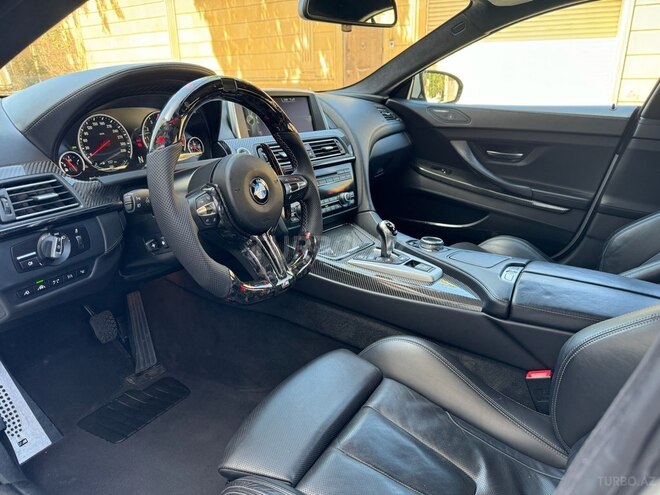 BMW M6 2014, 110,000 km - 4.4 l - Bakı
