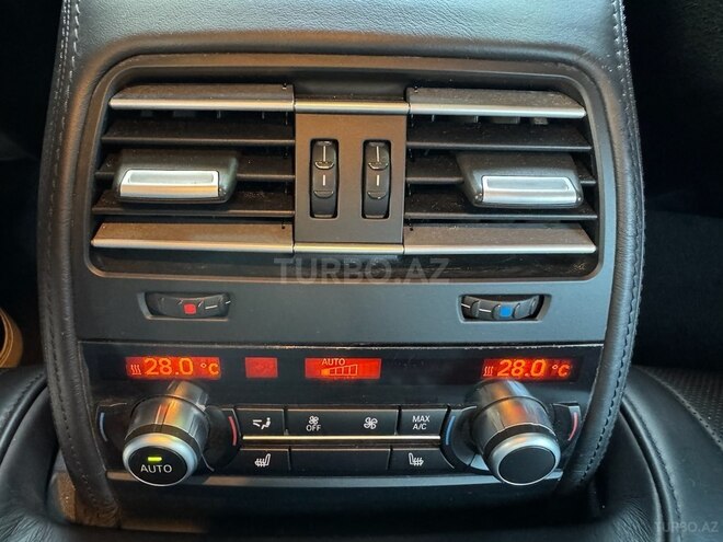 BMW M6 2014, 110,000 km - 4.4 l - Bakı