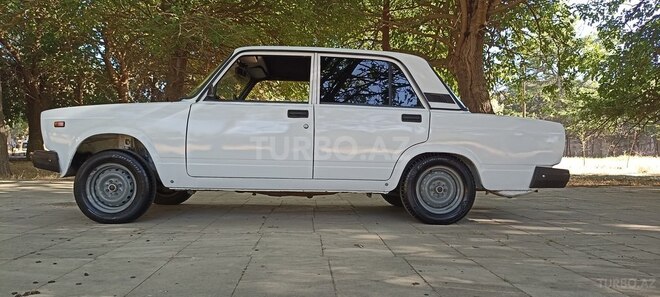 LADA (VAZ) 2107 2009, 99,000 km - 1.6 l - Bakı