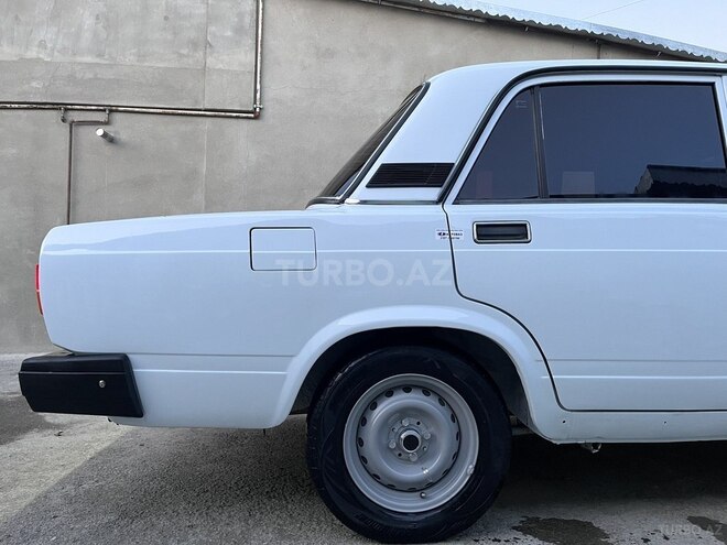 LADA (VAZ) 2107