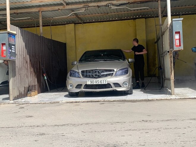 Mercedes C 200 2008, 258,500 km - 1.8 l - Bakı