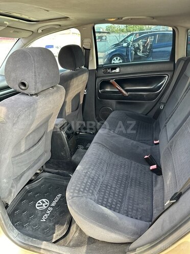 Volkswagen Passat 2001, 269,000 km - 2.8 l - Bakı