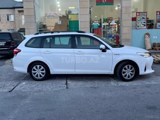 Toyota Corolla Fielder 2018, 90,000 km - 1.5 l - Bakı