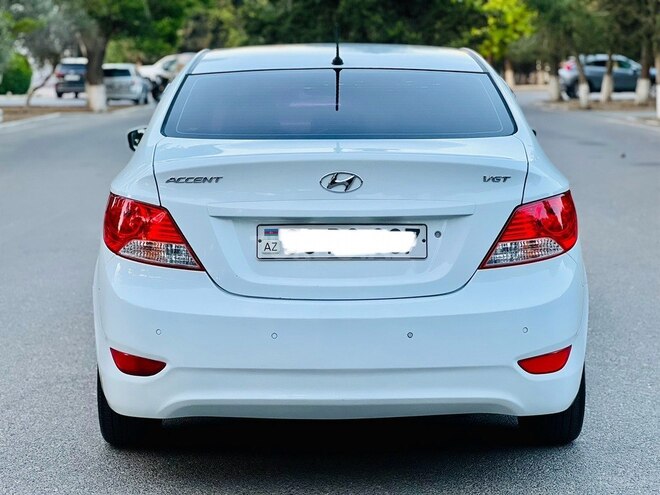 Hyundai Accent 2012, 241,000 km - 1.6 l - Bakı